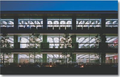 6. Rikkyo University Lloyd Hall